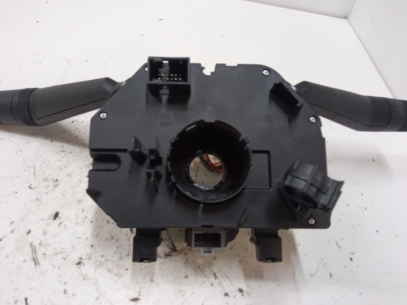 Recambio de mando luces para fiat punto (199_) 1.3 d multijet referencia OEM IAM 202200100  