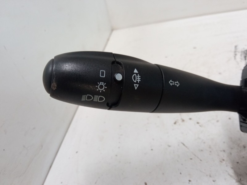 Recambio de mando luces para peugeot 207/207+ (wa_, wc_) 1.4 16v referencia OEM IAM 96661305XT  