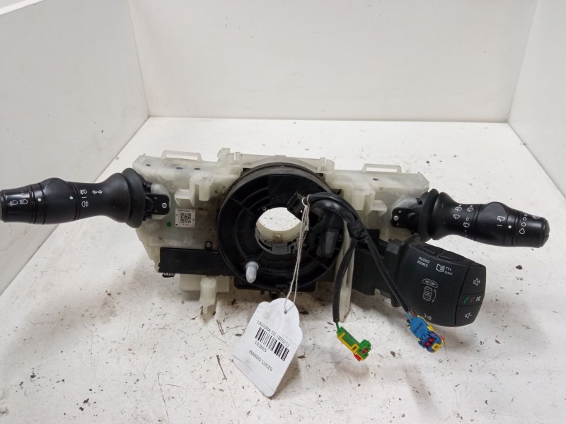 Recambio de mando luces para renault laguna iii (bt0/1) 1.5 dci (bt00, bt0a, bt0t, bt1j) referencia OEM IAM   