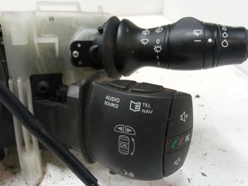 Recambio de mando luces para renault laguna iii (bt0/1) 1.5 dci (bt00, bt0a, bt0t, bt1j) referencia OEM IAM   
