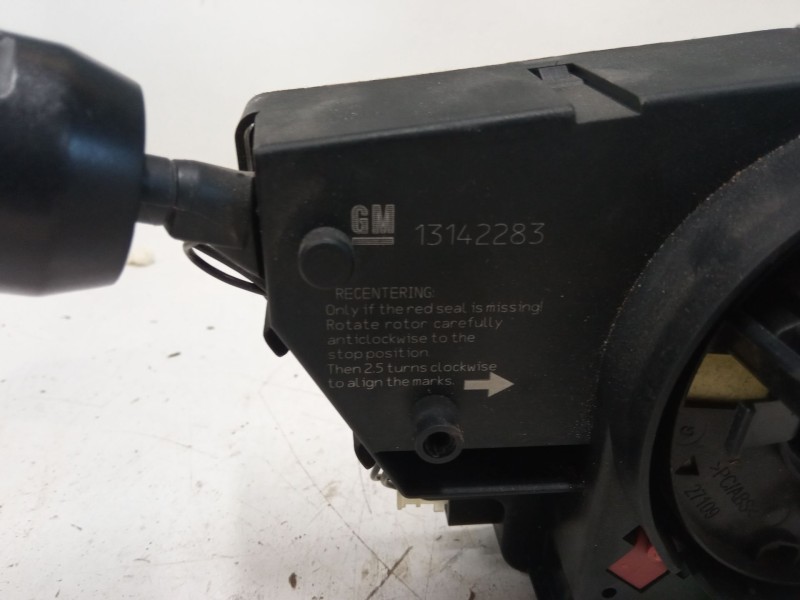 Recambio de mando luces para opel corsa d (s07) 1.3 cdti (l08, l68) referencia OEM IAM 13142283  