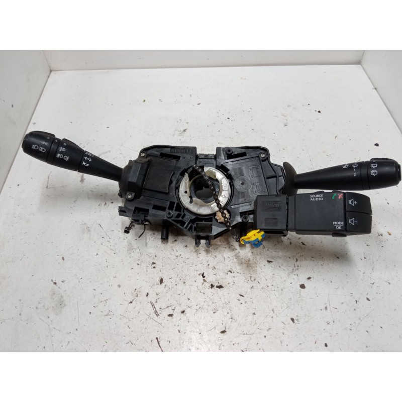 Recambio de mando luces para dacia sandero ii (b8_) 1.5 dci 75 / blue dci 75 (b8jw, b8m4, b8ah, b8m7, b8m6) referencia OEM IAM 6
