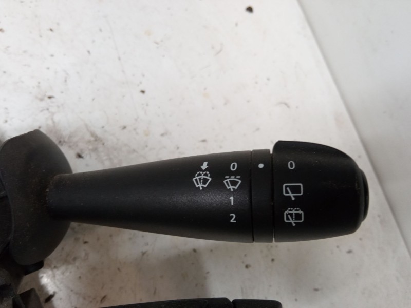 Recambio de mando luces para dacia sandero ii (b8_) 1.5 dci 75 / blue dci 75 (b8jw, b8m4, b8ah, b8m7, b8m6) referencia OEM IAM 6