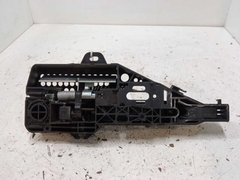 Recambio de maneta exterior puerta delantera derecha para renault clio iv (bh_) 1.2 16v referencia OEM IAM   