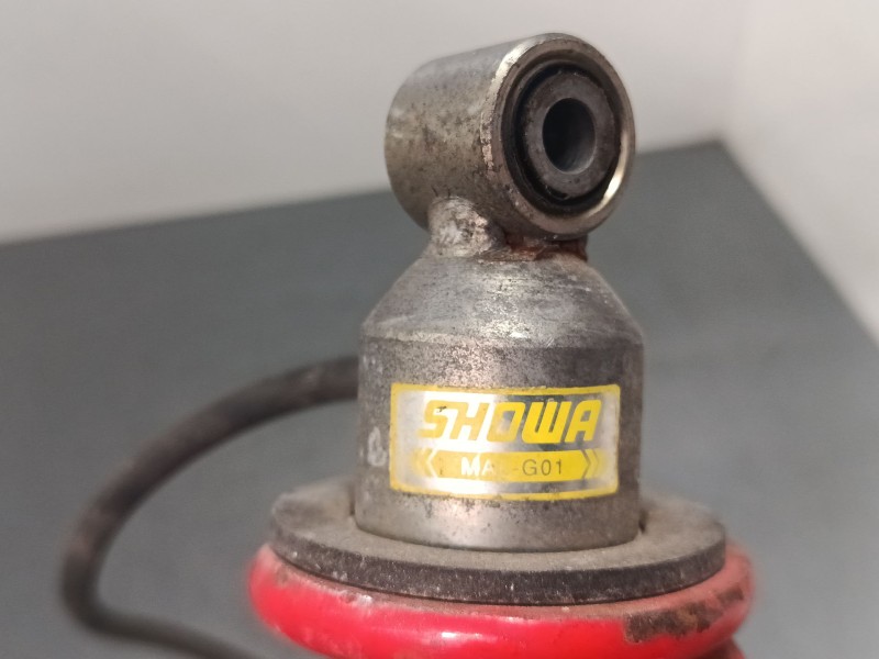 Recambio de amortiguador trasero para honda cbr ( - 600cc) cbr 600 f (pc31) referencia OEM IAM 52410MN4003 SHOWA MBW621 