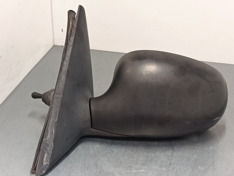 Recambio de retrovisor izquierdo para daewoo lanos (klat) 1.3 referencia OEM IAM   