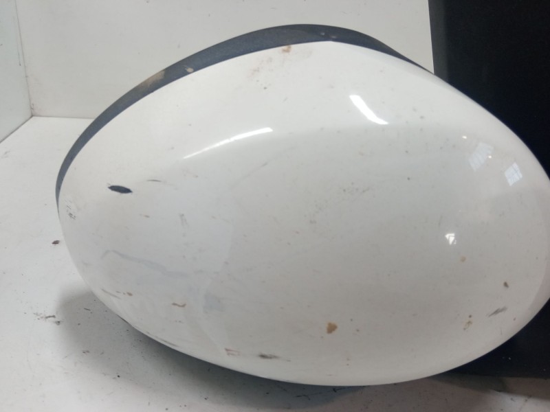 Recambio de retrovisor derecho para peugeot 107 (pm_, pn_) 1.0 referencia OEM IAM 879100H011  