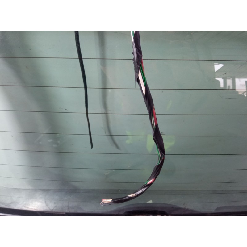 Recambio de porton trasero para renault clio ii (bb_, cb_) 1.5 dci (b/c2j) referencia OEM IAM   