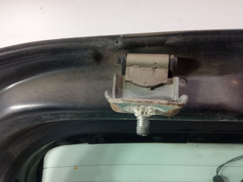 Recambio de porton trasero para renault clio ii (bb_, cb_) 1.5 dci (b/c2j) referencia OEM IAM   