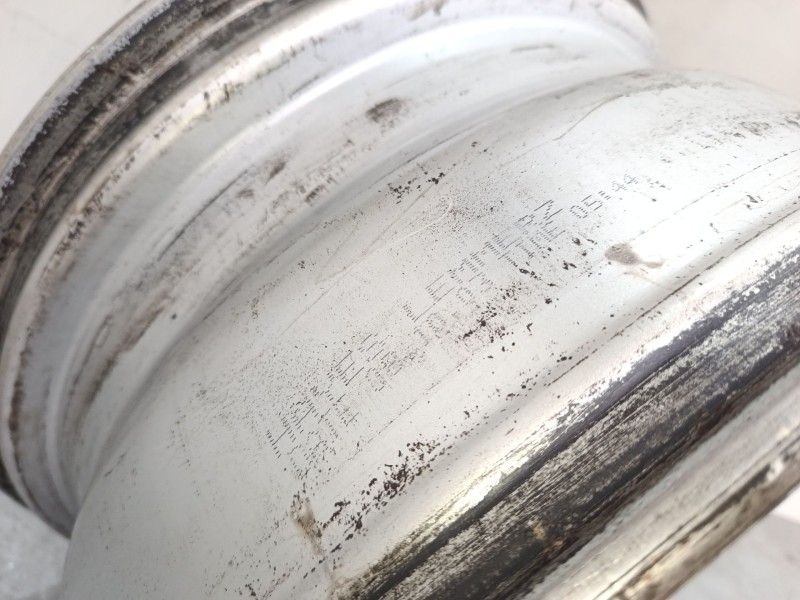 Recambio de llanta aluminio 18´´ para bmw 7 (e65, e66, e67) 730 d referencia OEM IAM 6753239 e8jx 18h2 is 24 