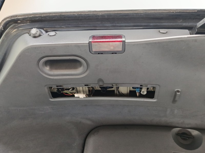Recambio de porton trasero para bmw 7 (e65, e66, e67) 730 d referencia OEM IAM 41627138460  