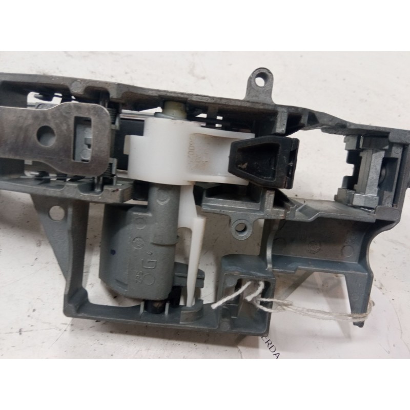 Recambio de maneta exterior puerta delantera izquierda para citroën c3 ii (sc_) 1.2 vti 82 referencia OEM IAM   