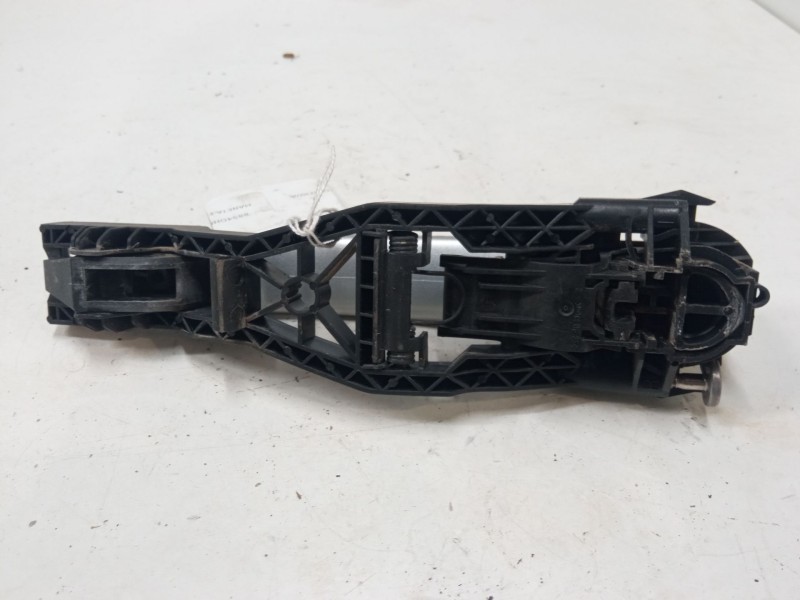 Recambio de maneta exterior puerta trasera izquierda para volkswagen polo iv (9n_, 9a_) 1.4 tdi referencia OEM IAM   
