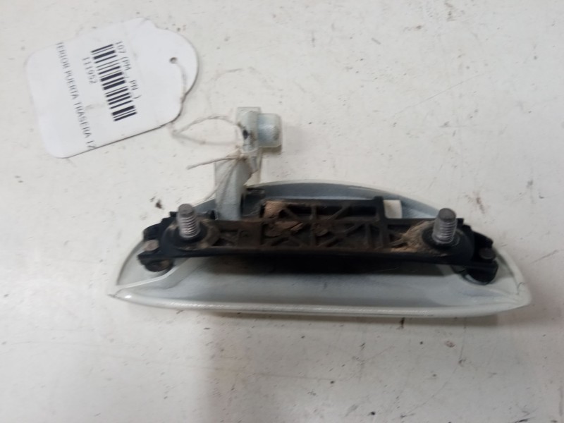 Recambio de maneta exterior puerta trasera izquierda para peugeot 107 (pm_, pn_) 1.0 referencia OEM IAM   