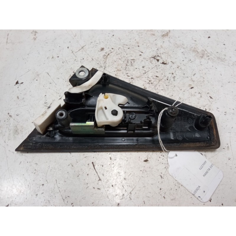 Recambio de maneta exterior puerta trasera izquierda para renault clio iv (bh_) 1.2 16v referencia OEM IAM   