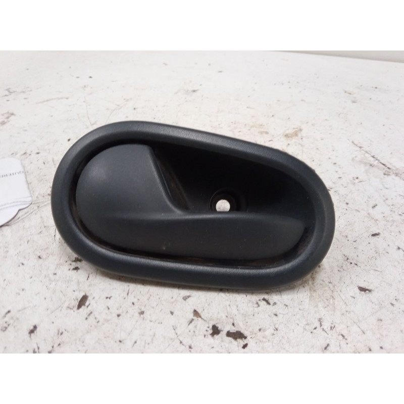 Recambio de maneta interior puerta trasera izquierda para dacia sandero ii (b8_) 1.5 dci 75 / blue dci 75 (b8jw, b8m4, b8ah, b8m