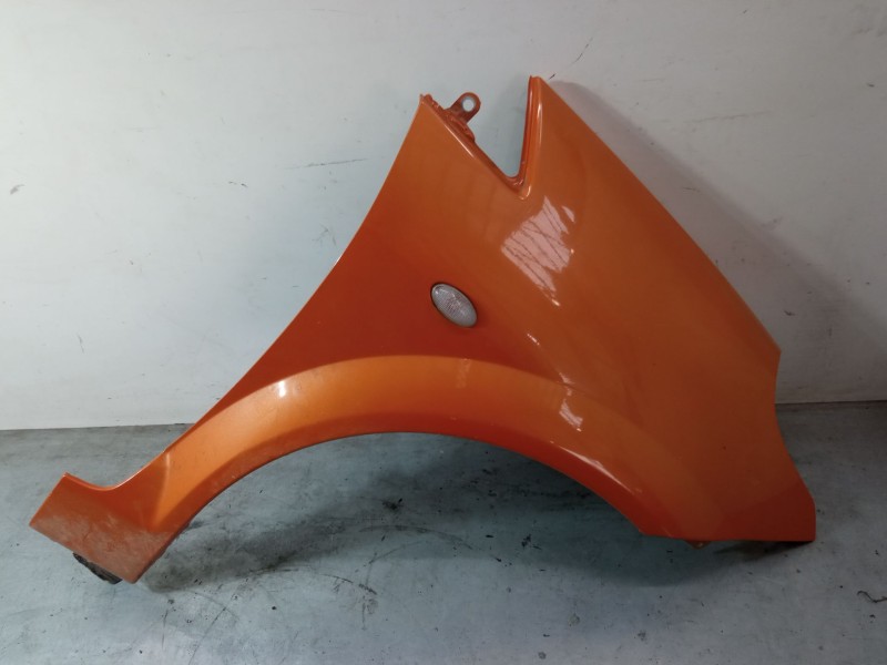 Recambio de aleta delantera derecha para citroën c3 pluriel (hb_) 1.4 referencia OEM IAM   