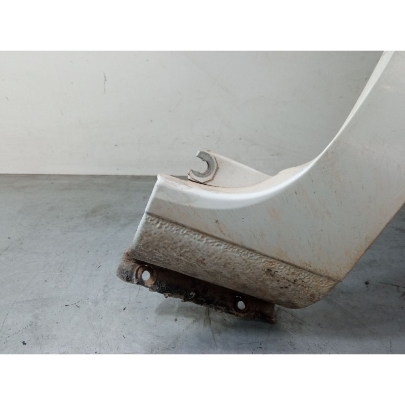 Recambio de aleta delantera derecha para renault clio i (b/c57_, 5/357_) 1.2 (5/357y, 5/357k) referencia OEM IAM   