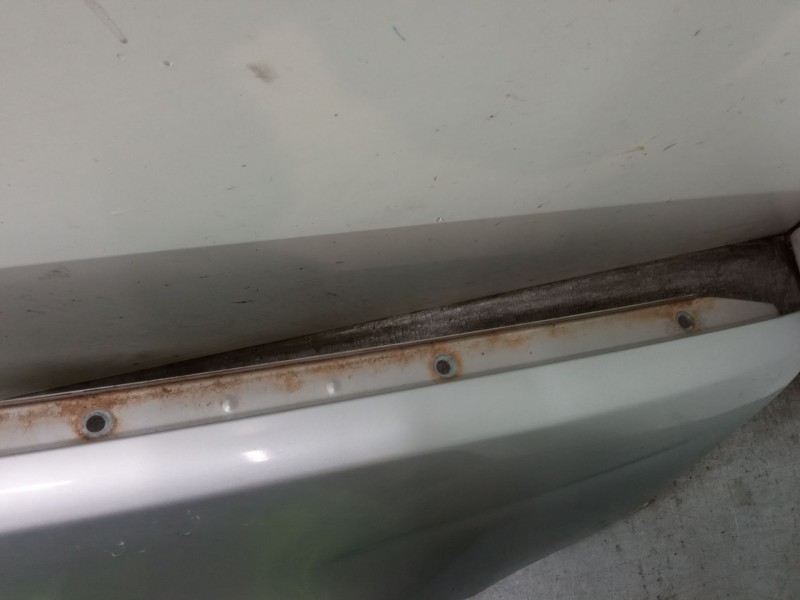 Recambio de aleta delantera derecha para bmw 5 touring (e39) 525 d referencia OEM IAM   