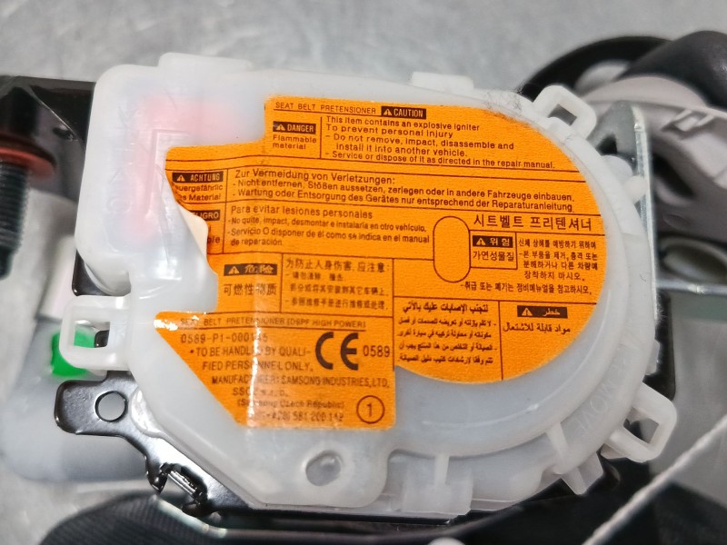 Recambio de cinturon seguridad delantero derecho para hyundai i30 (gd) 1.4 crdi referencia OEM IAM 88820A6100TX  
