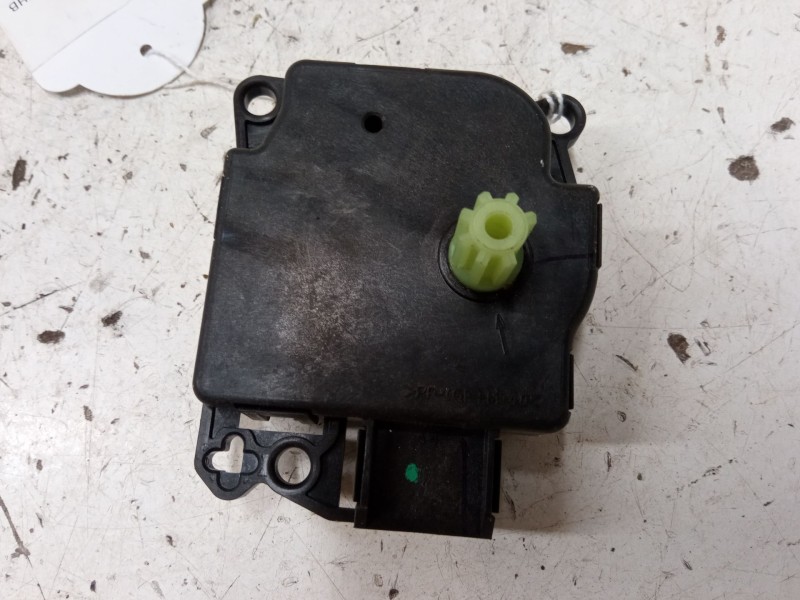 Recambio de motor apertura trampillas climatizador para ford ecosport 1.0 ecoboost referencia OEM IAM AV1119E616FA  