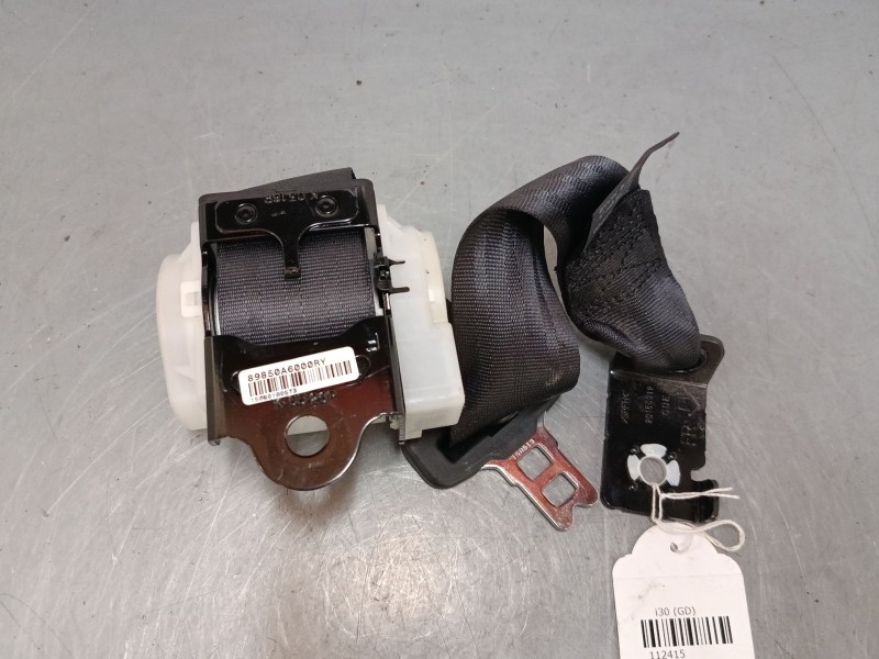 Recambio de cinturon seguridad trasero central para hyundai i30 (gd) 1.4 crdi referencia OEM IAM 89850A6000RY  