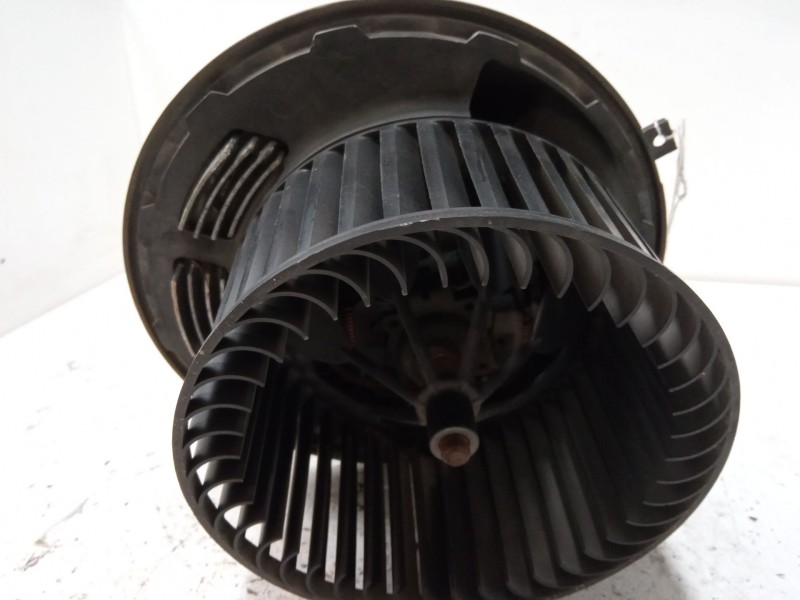 Recambio de motor calefaccion para bmw 1 (e87) 118 d referencia OEM IAM FBL0PL2LHD 985465S 