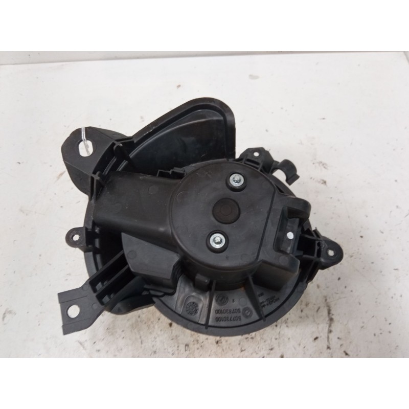 Recambio de motor calefaccion para fiat qubo (225_) 1.3 d multijet (225cxb1a, 225axb1a, 225cxb11, 225axb11,... referencia OEM IA