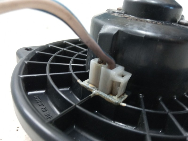 Recambio de motor calefaccion para mazda 6 hatchback (gg) 2.0 di (gg14) referencia OEM IAM   