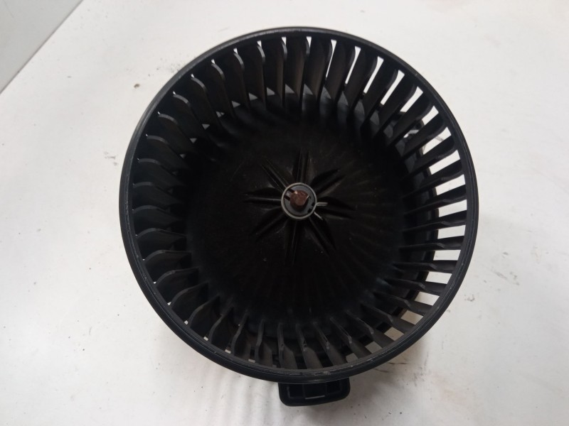 Recambio de motor calefaccion para kia carnival / grand carnival iii (vq) 2.9 crdi referencia OEM IAM   