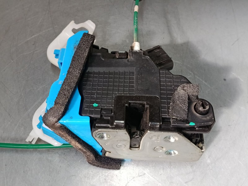 Recambio de cerradura puerta trasera izquierda para hyundai i30 (gd) 1.4 crdi referencia OEM IAM 81410A6000  