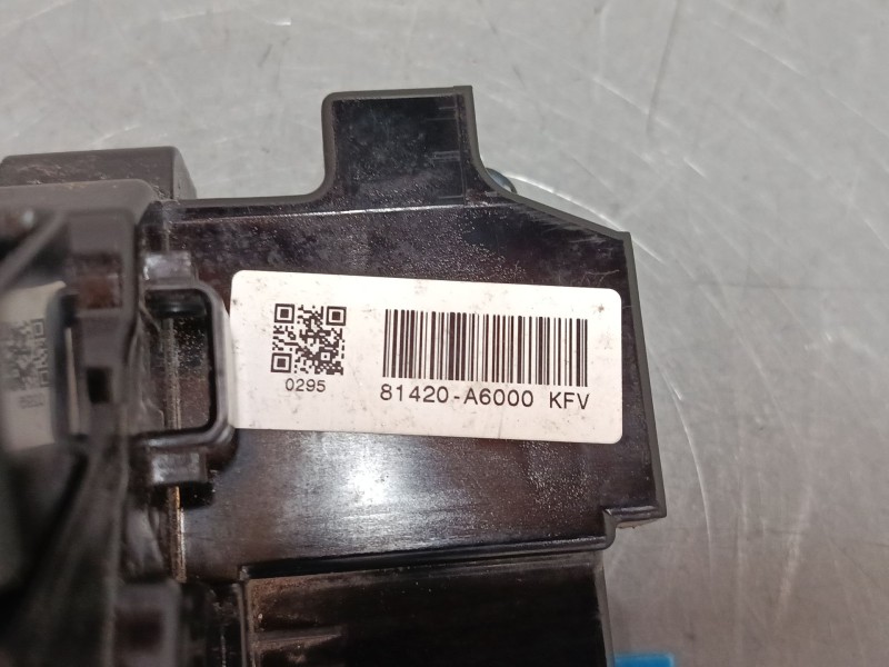 Recambio de cerradura puerta trasera derecha para hyundai i30 (gd) 1.4 crdi referencia OEM IAM 81420A6000  