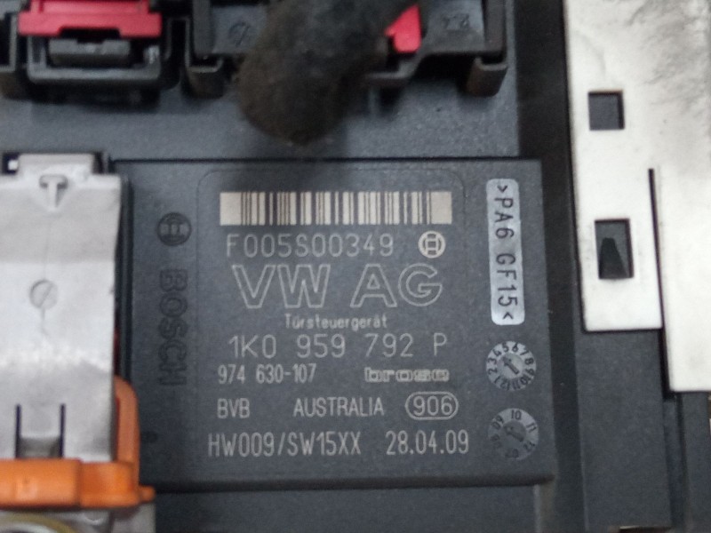 Recambio de motor elevaluna delantero derecho para seat altea xl (5p5, 5p8) 2.0 tdi 16v referencia OEM IAM 1K0959792P 5P0837402N