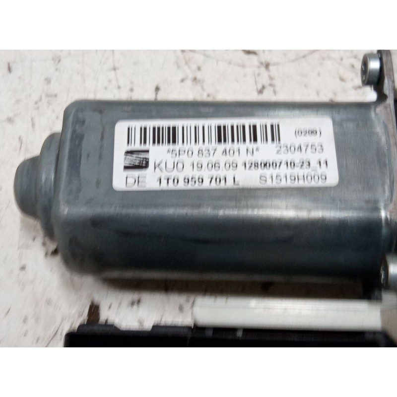 Recambio de motor elevaluna delantero izquierdo para seat altea xl (5p5, 5p8) 2.0 tdi 16v referencia OEM IAM 1K0959793P 1T095970