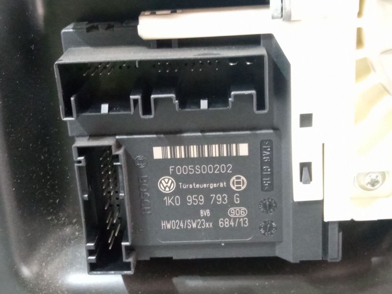 Recambio de elevalunas electrico delantero izquierdo para volkswagen passat b6 (3c2) 2.0 tdi 16v referencia OEM IAM   