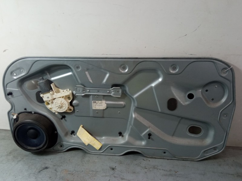 Recambio de elevalunas electrico derecho 3p para ford focus ii (da_, hcp, dp) 1.6 ti referencia OEM IAM 4M51B203A28BE  
