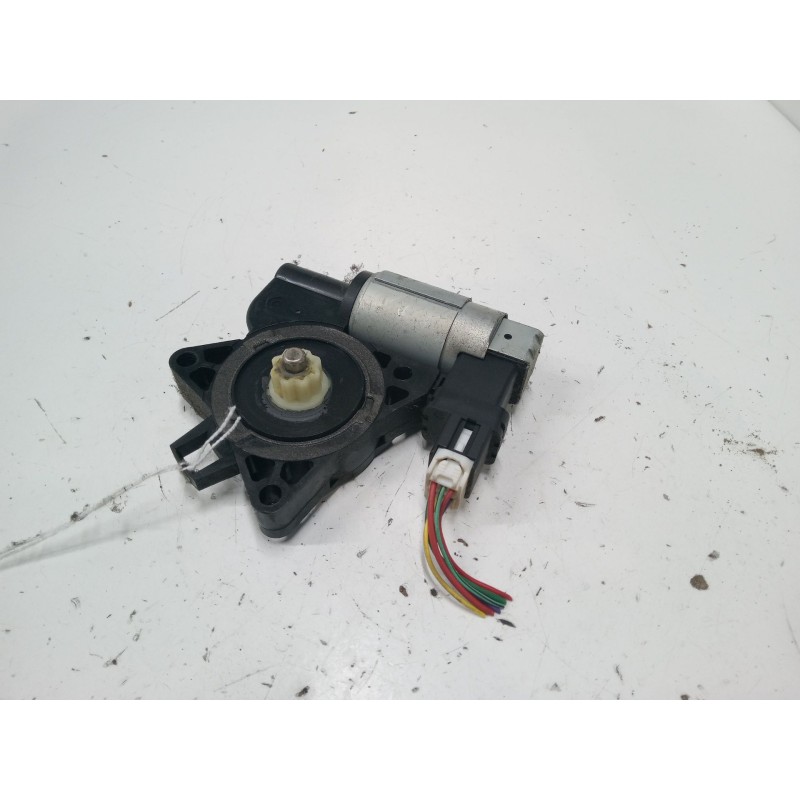 Recambio de motor elevaluna delantero izquierdo para mazda 6 hatchback (gg) 2.0 di (gg14) referencia OEM IAM   