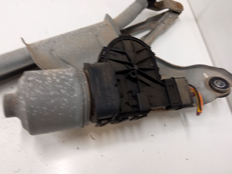 Recambio de motor limpia delantero para dacia sandero ii (b8_) 1.5 dci referencia OEM IAM 8200619512  3397020879