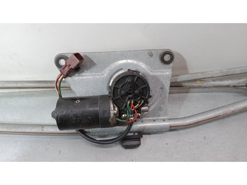 Recambio de motor limpia delantero para citroën xsara picasso (n68) 1.6 hdi referencia OEM IAM 3397020704  