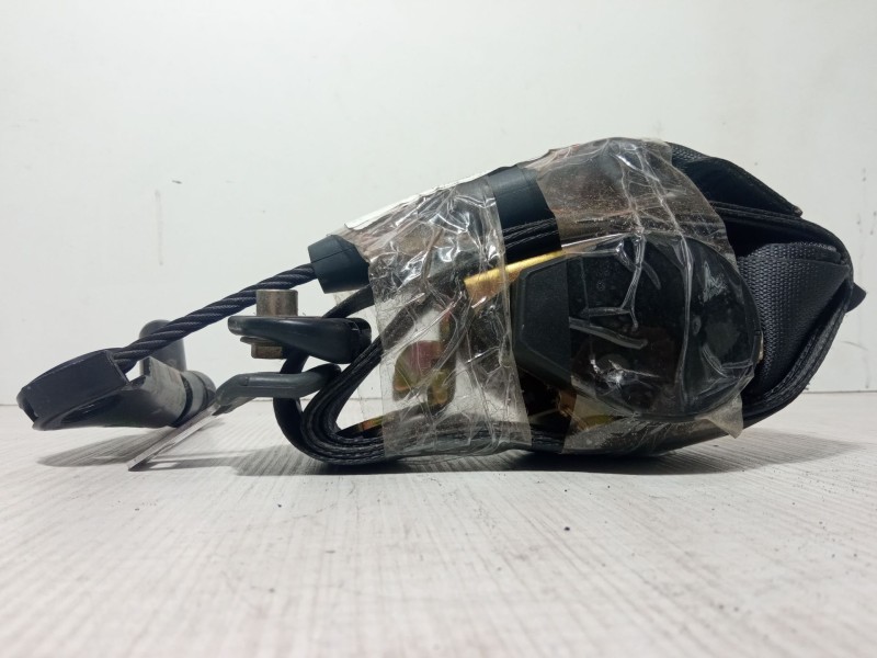 Recambio de cinturon con pretensor delantero derecho para renault laguna ii (bg0/1_) 1.9 dci (bg1a, bg1w, bg0g) referencia OEM I
