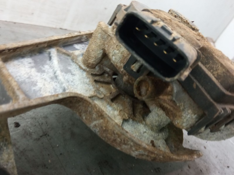 Recambio de motor limpia delantero para nissan almera tino (v10) 1.8 referencia OEM IAM   