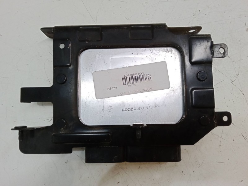 Recambio de centralita motor uce para ssangyong korando (ck) 2.0 e-xdi referencia OEM IAM 6715400032 20DTFE5 DCM3.7AP