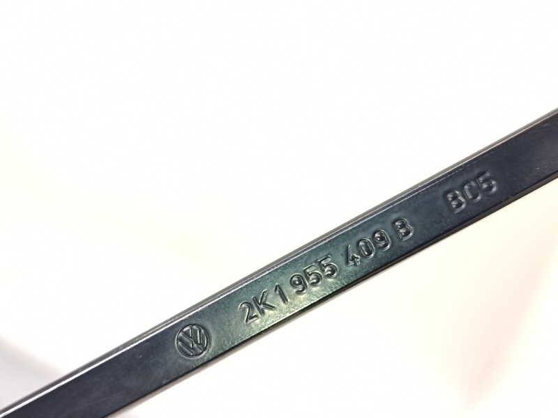 Recambio de brazo limpia delantero izquierdo para volkswagen touran (1t3) 1.6 tdi referencia OEM IAM 2K1955409B  