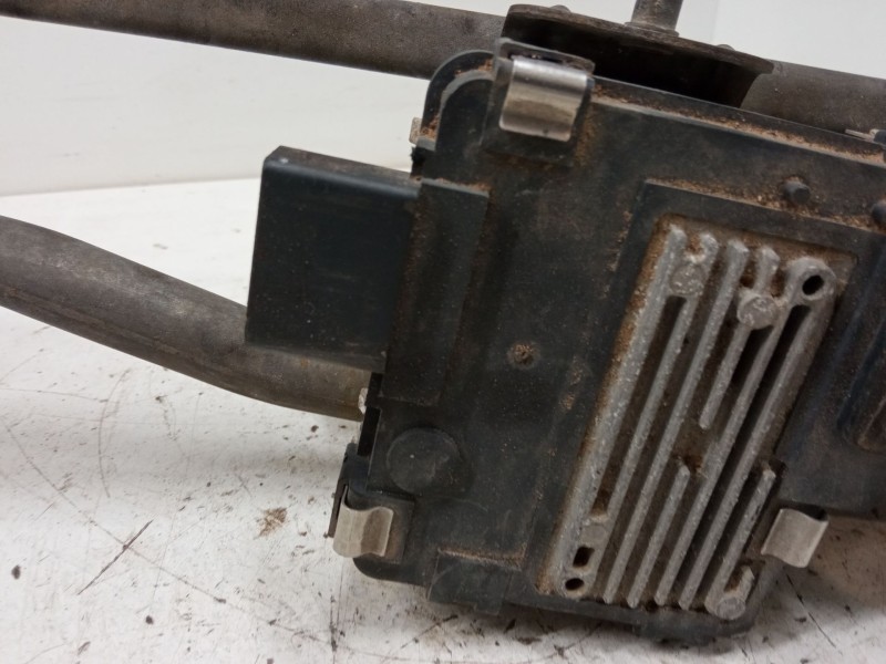 Recambio de motor limpia delantero para audi a3 (8p1) 2.0 tdi 16v referencia OEM IAM 8P1955119A  