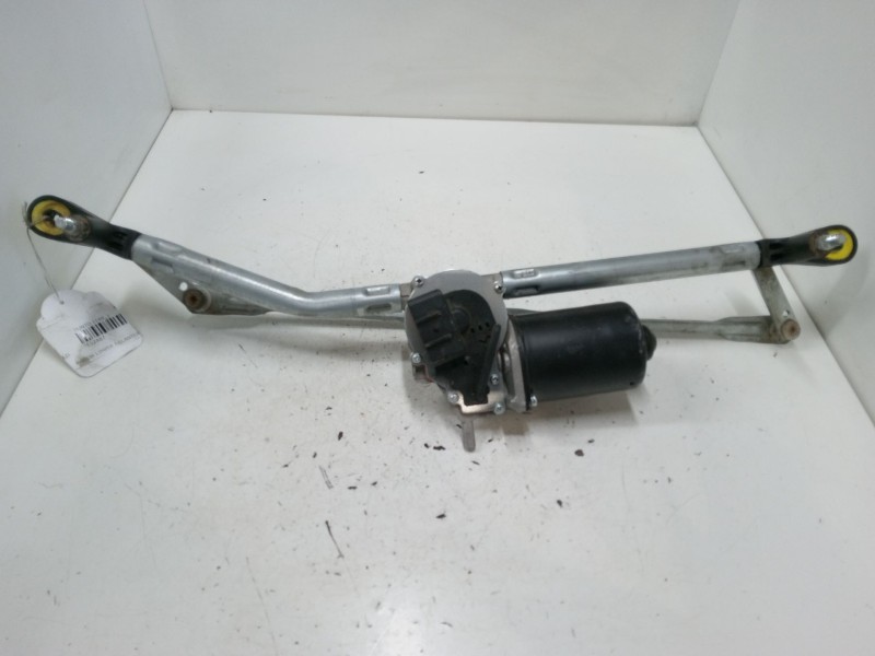 Recambio de motor limpia delantero para fiat punto (188_) 1.9 jtd 80 (188.237, .257, .337, .357) referencia OEM IAM   