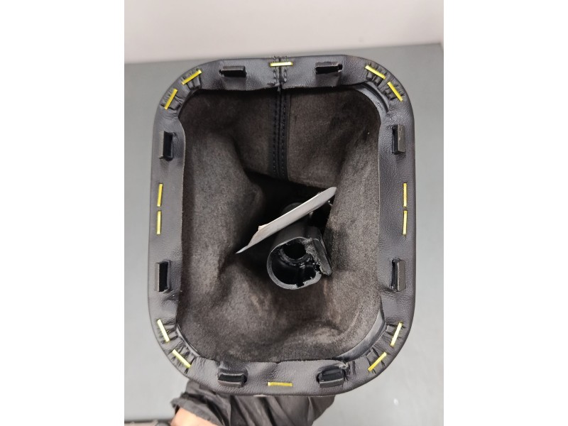 Recambio de funda palanca cambio para hyundai ix35 (lm, el, elh) 2.0 crdi referencia OEM IAM   