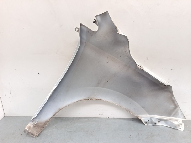 Recambio de aleta delantera izquierda para hyundai ix35 (lm, el, elh) 2.0 crdi referencia OEM IAM   