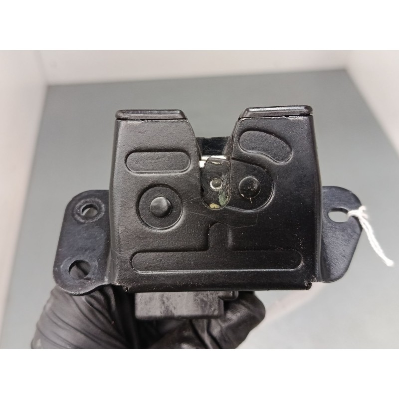 Recambio de cerradura maletero / porton para hyundai ix35 (lm, el, elh) 2.0 crdi referencia OEM IAM 812302S000  