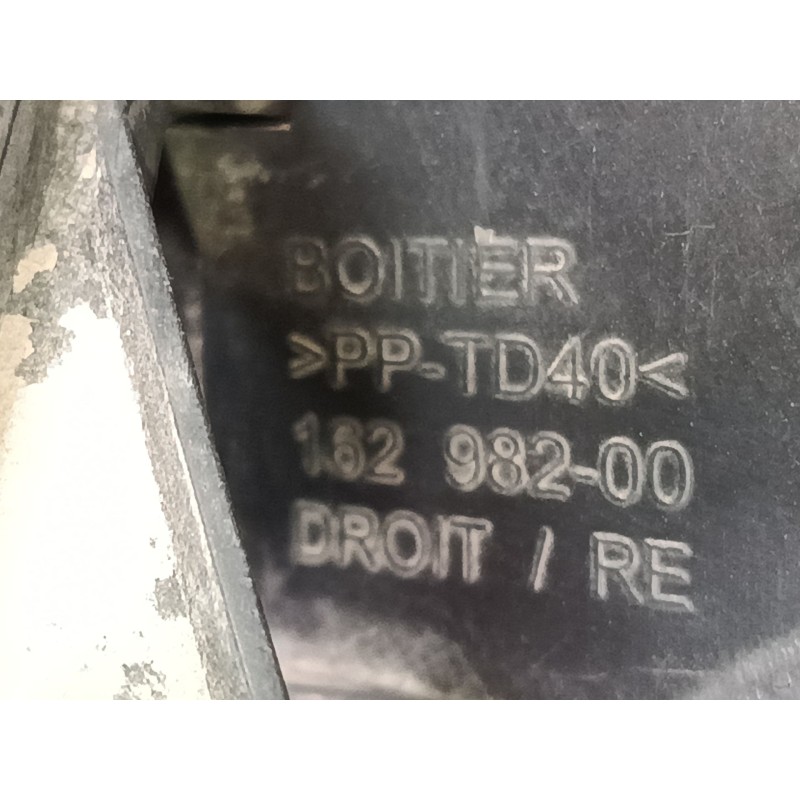 Recambio de faro derecho para citroën c4 picasso i monospace (ud_) 1.6 hdi 110 referencia OEM IAM 16298200  