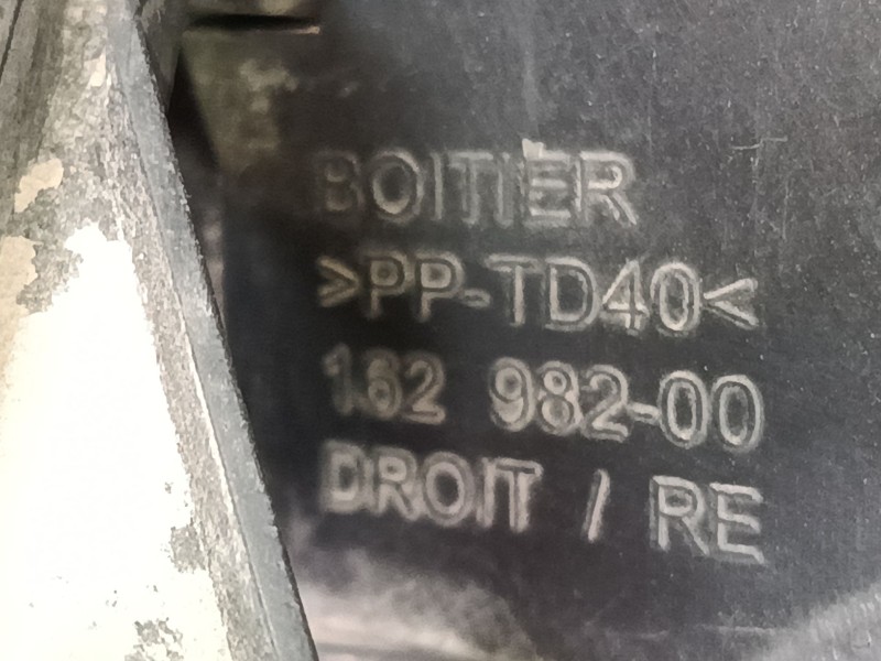 Recambio de faro derecho para citroën c4 picasso i monospace (ud_) 1.6 hdi 110 referencia OEM IAM 16298200  